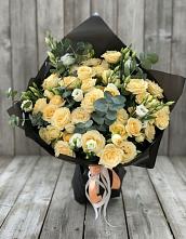 Букет цветов из:  Розы и Лизиантусы #REPLACE_PRED# Солдато-Александровском