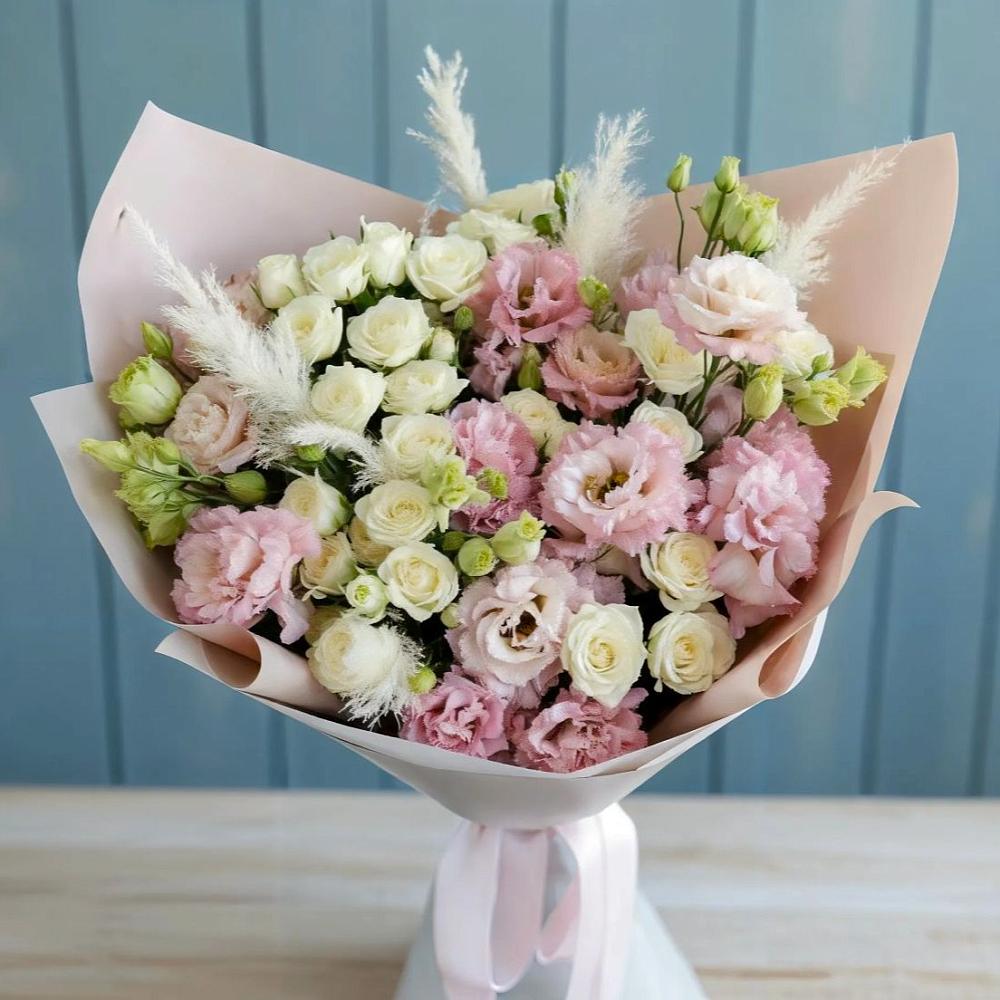 Букет цветов из: Альстромерии и Розы в Солдато-Александровском