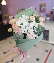 Букет цветов из:  Хризантемы и Розы #REPLACE_PRED# Солдато-Александровском