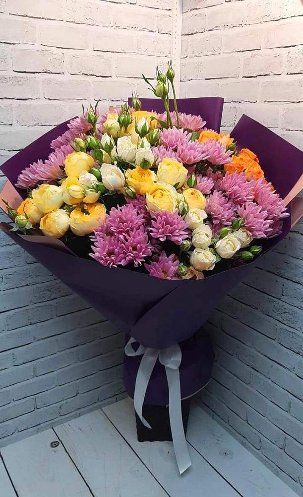 Букет цветов из: Хризантемы и Розы в Солдато-Александровском