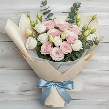 Букет цветов из:  Лизиантусы в Солдато-Александровском