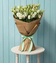 Букет цветов из:  Лизиантусы в Солдато-Александровском