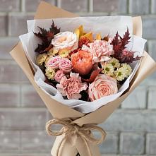 Букет цветов из:  Гвоздики, Хризантемы и Розы в Солдато-Александровском