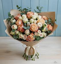 Букет цветов из:  Альстромерии и Розы #REPLACE_PRED# Солдато-Александровском